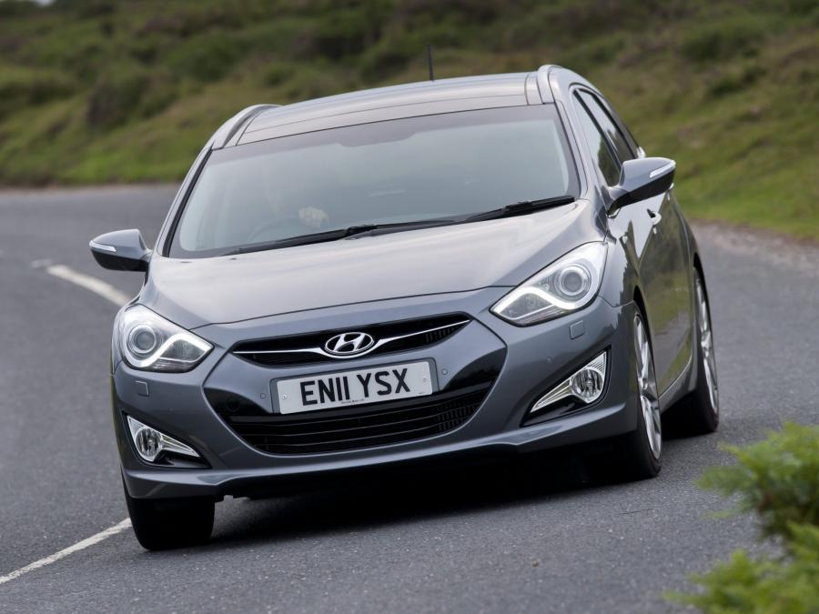  Hyundai i40 Station Wagon CRDi 2011 года  (UK) (фото 129 из 146)